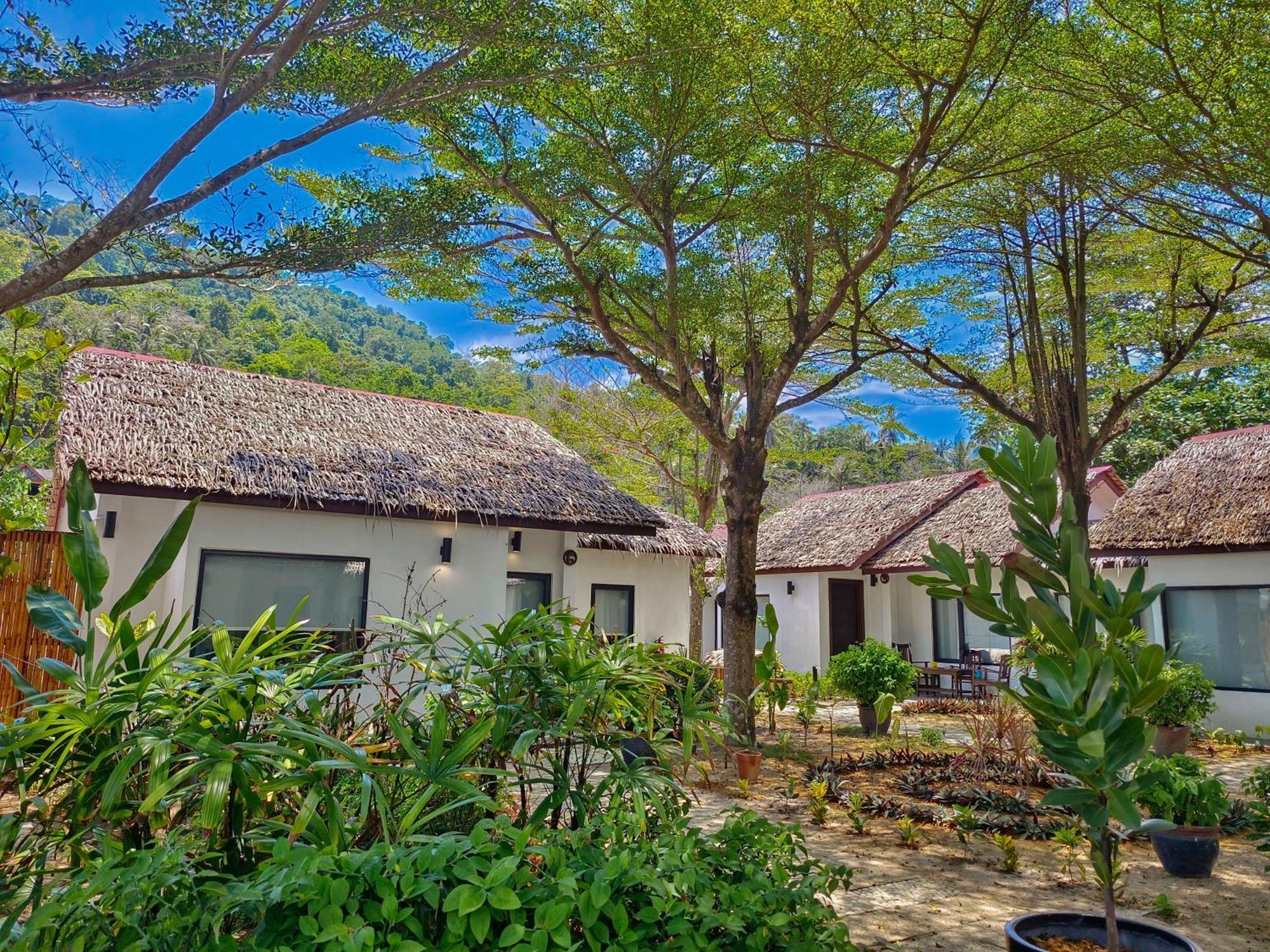 Bubu Villa Kampong Pasir Hantu Exterior foto